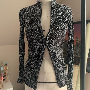 Mesh multiple-way zippered jacket